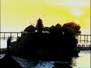 Sonnenuntergang am Tempel